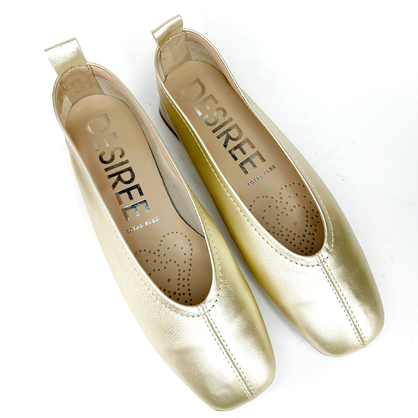 ZAPATO PLANO PLATINO DATI16