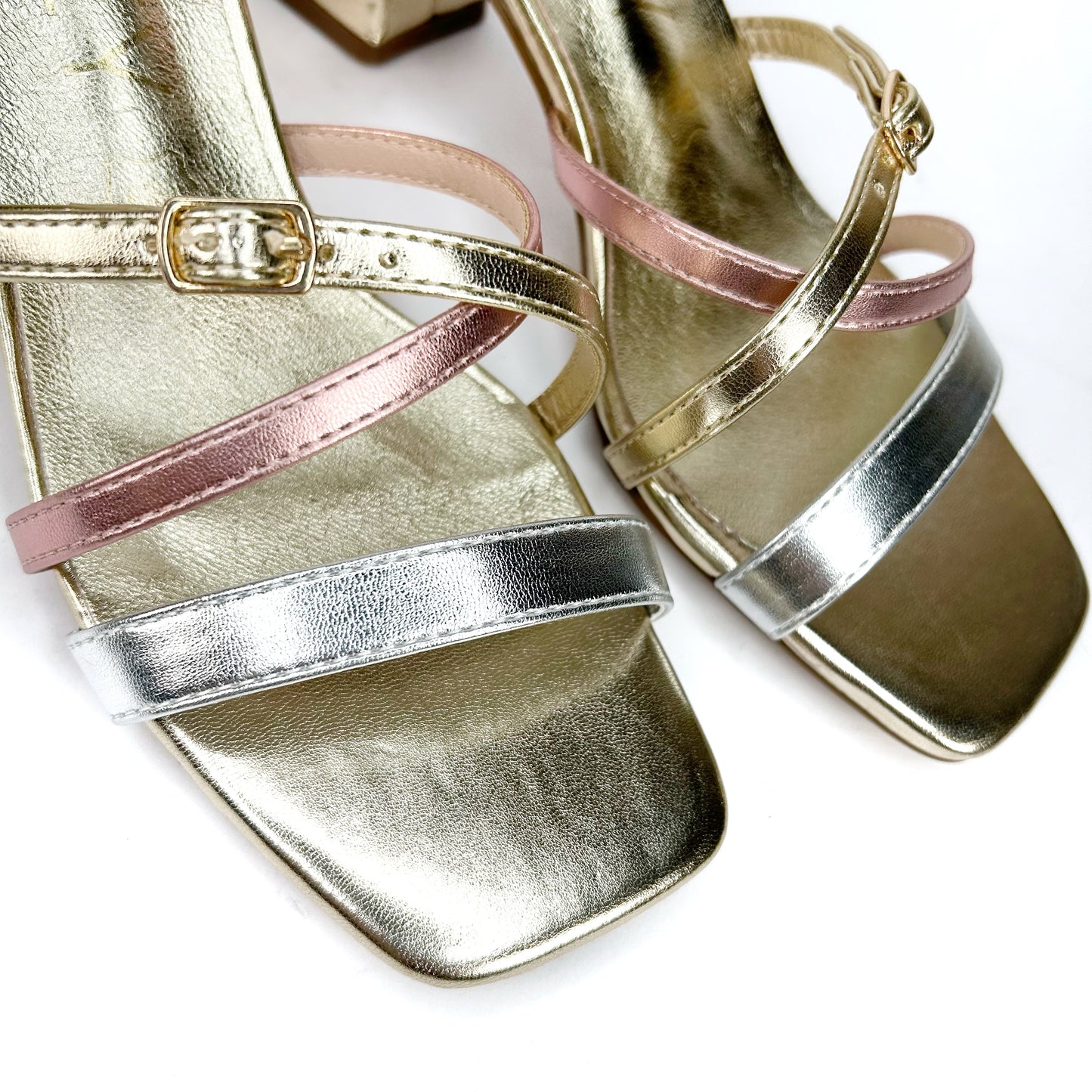 SANDALIA DE MUJER ORO-PLATA-ROSE 531J181