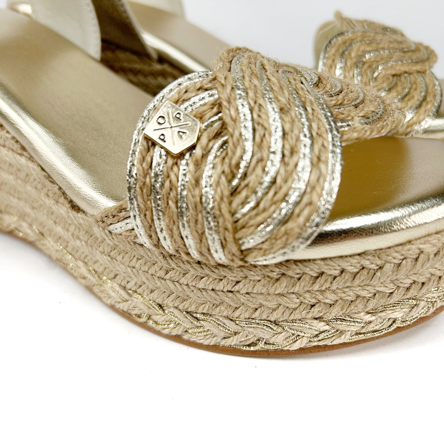 SANDALIA YUTE ORO CB48902
