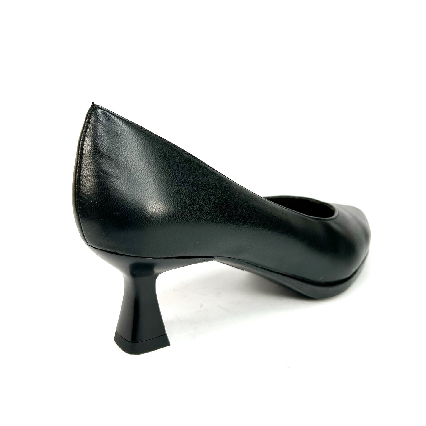 SALÓN MUJER NEGRO MAIA10