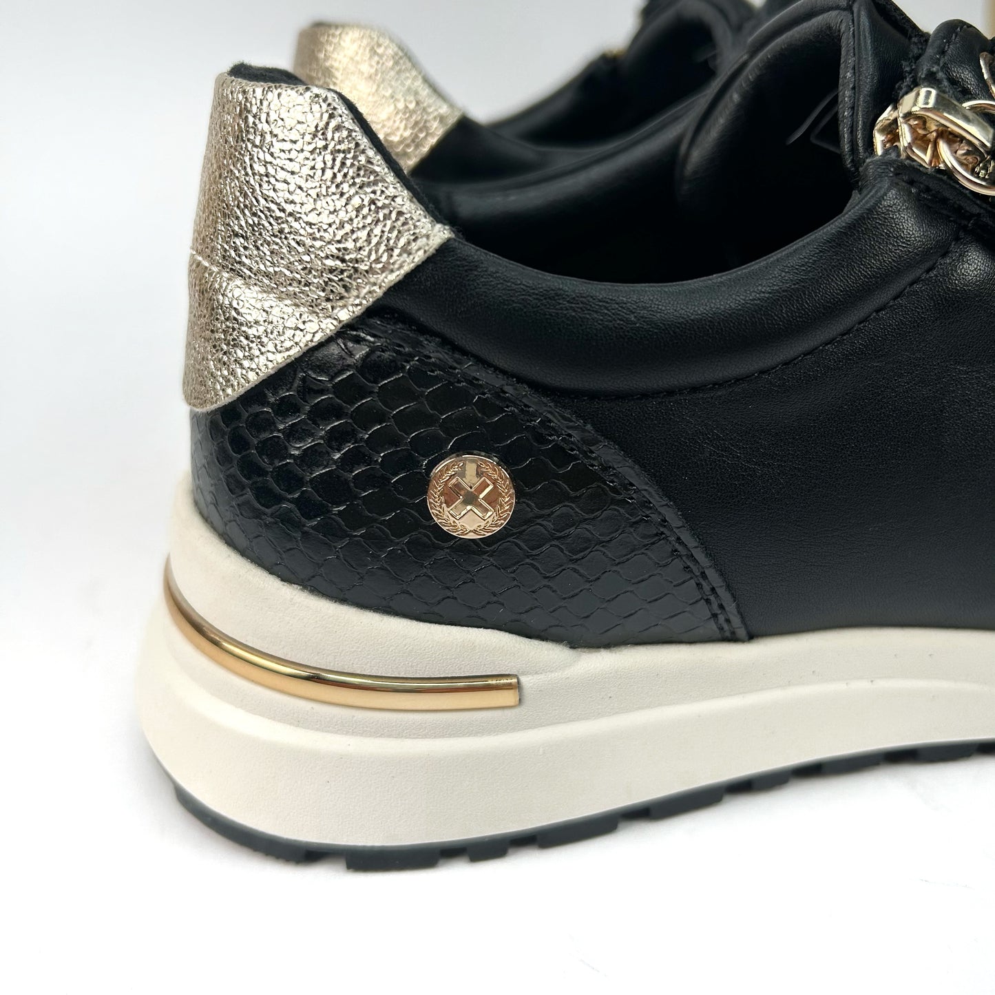 ZAPATILLAS MUJER NEGRO 143202