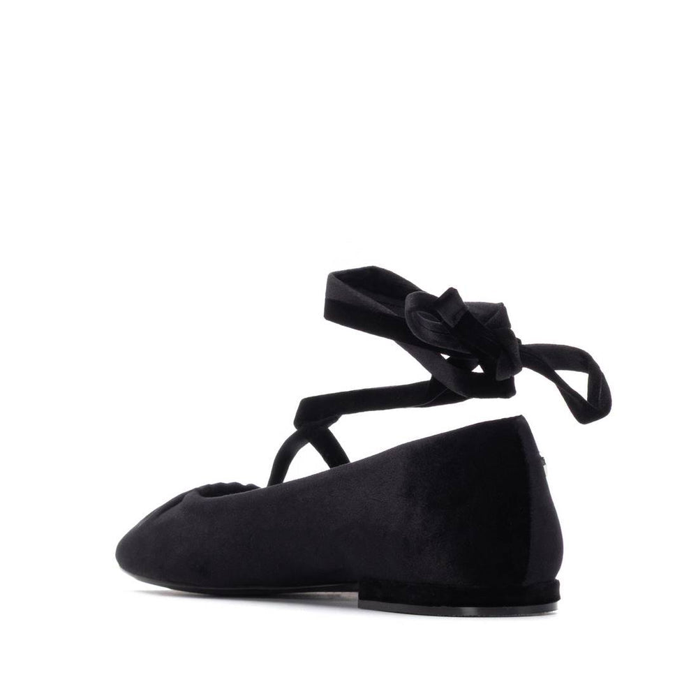 MANOLETINA MUJER NEGRO 144699