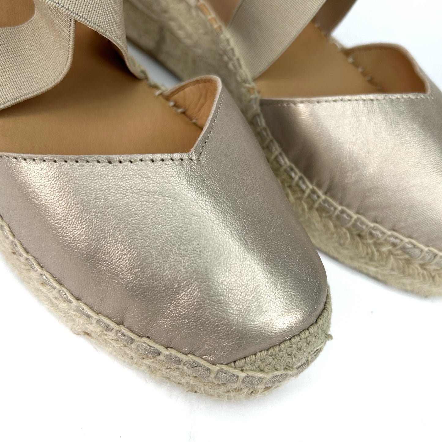 ALPARGATAS MUJER METALIZADO TAUPE MV0854