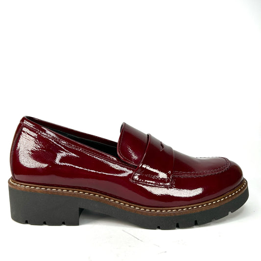 MOCASÍN MUJER CHAROL BURDEOS 1500N