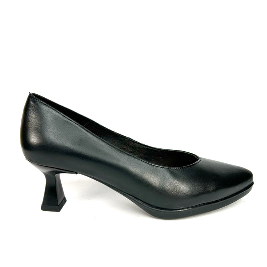 SALÓN MUJER NEGRO MAIA10