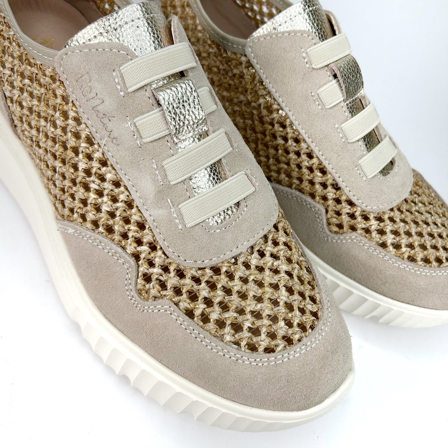 ZAPATILLAS MUJER BEIGE CEREZO02