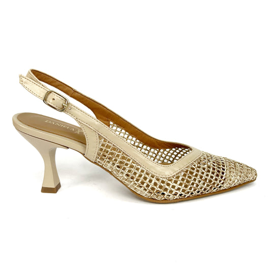 ZAPATO DE MUJER BEIGE 2610