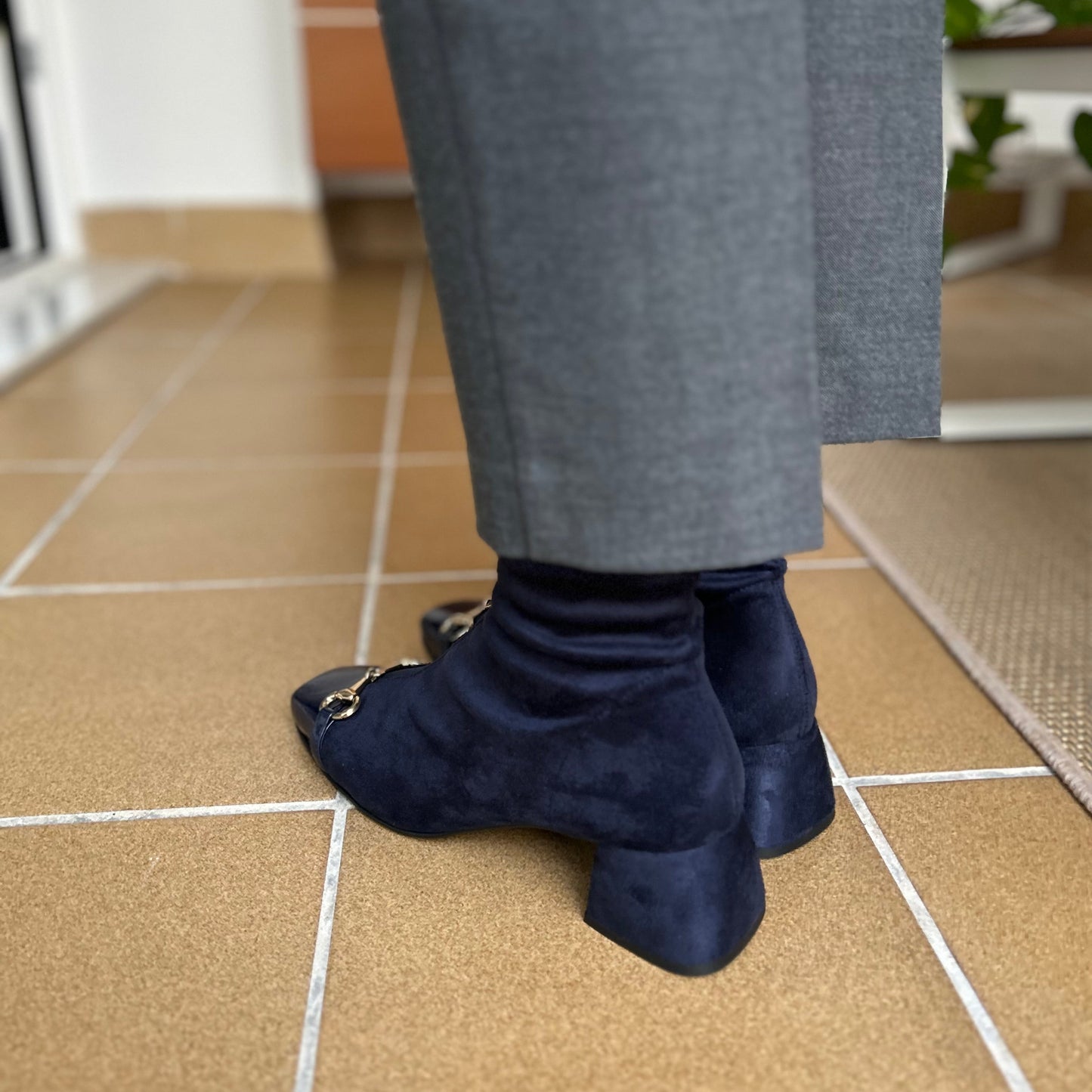 BOTÍN MUJER STRECH MARINO 2737G