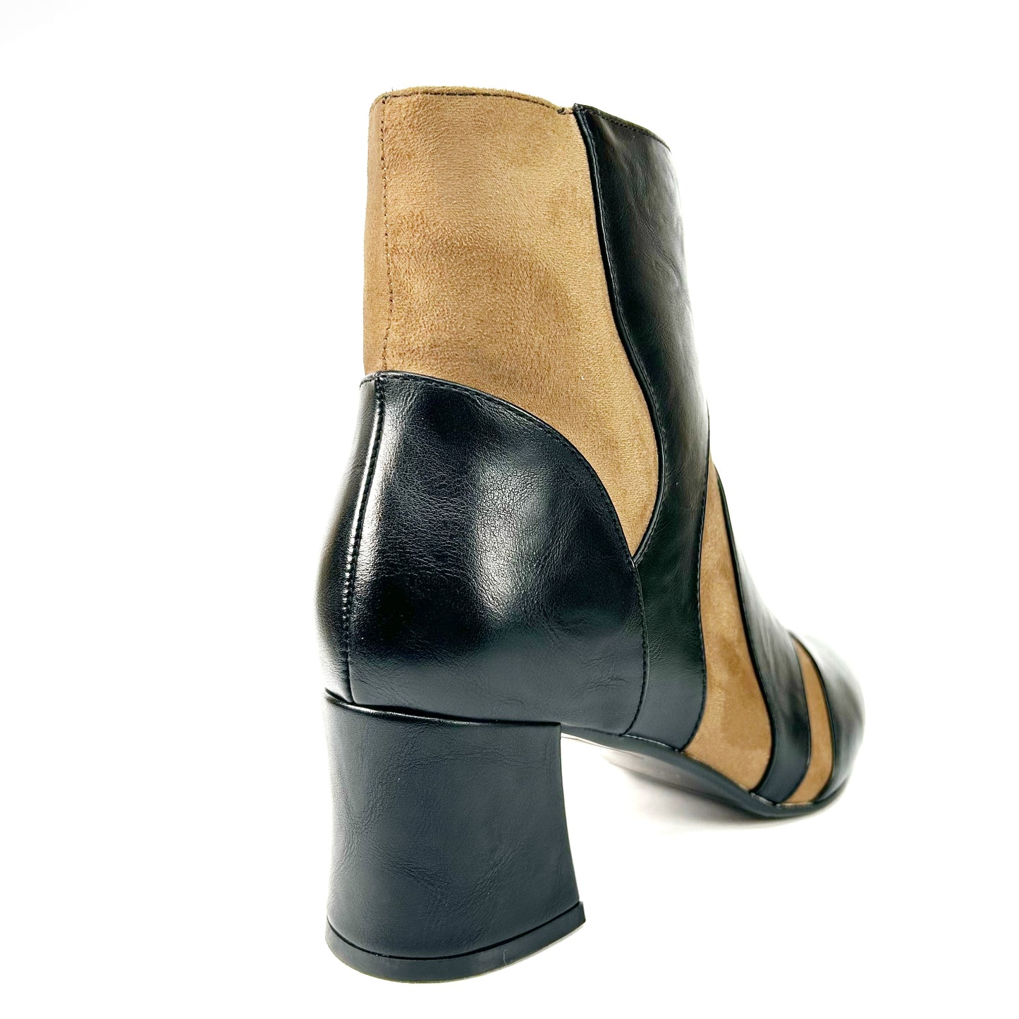 BOTÍN COMBINADO NEGRO-CAMEL 462K023