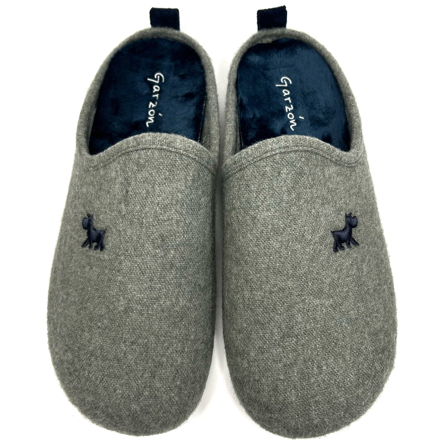 ZAPATILLAS DE CASA HOMBRE LOGO PERRITO GRIS 8003