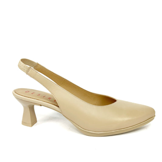 SALÓN MUJER CAMEL MACA2