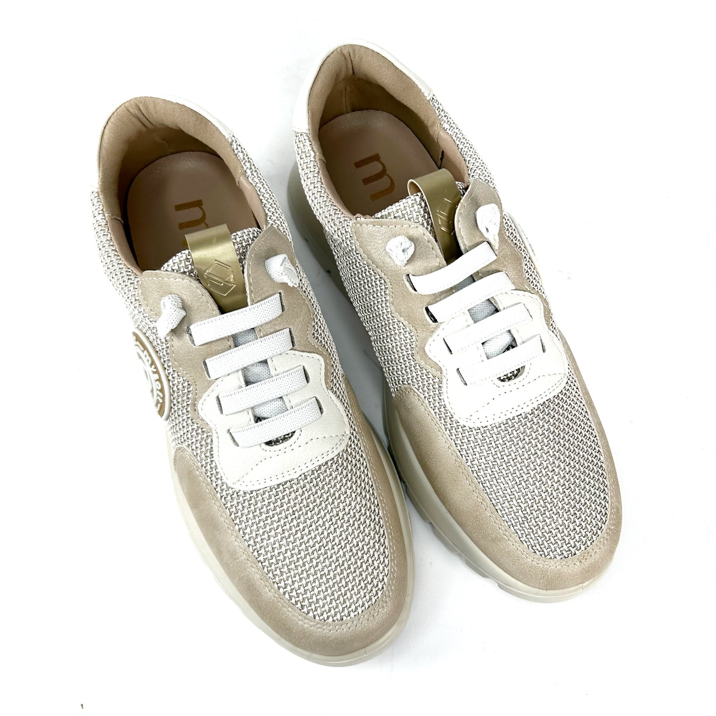 ZAPATILLAS MUJER PLATINO 26M267