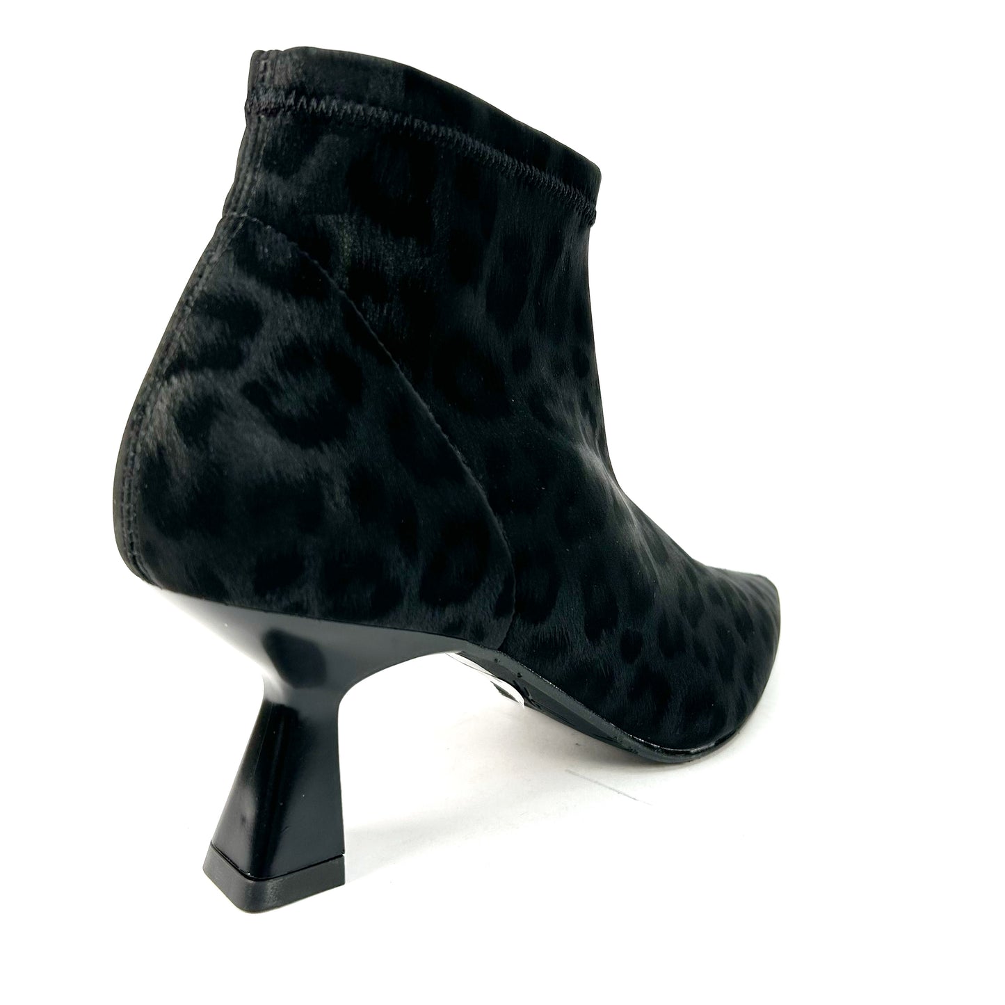 BOTÍN  MUJER GIAGUARO NEGRO 2477B