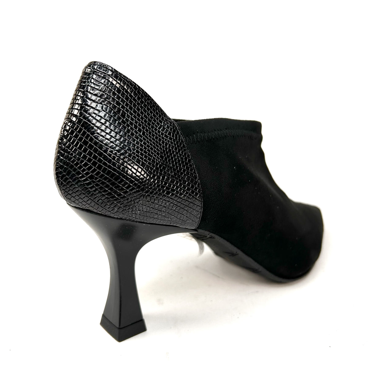 ZAPATO  MUJER MARUA NEGRO 2696S