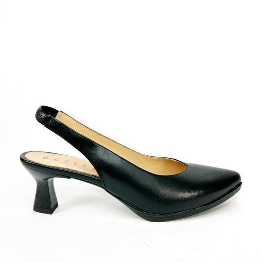 SALÓN MUJER NEGRO MACA2