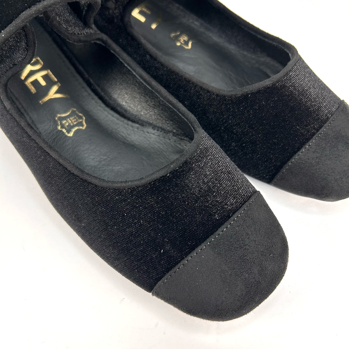 BAILARINA MUJER TERCIOPELO NEGRO 459M353
