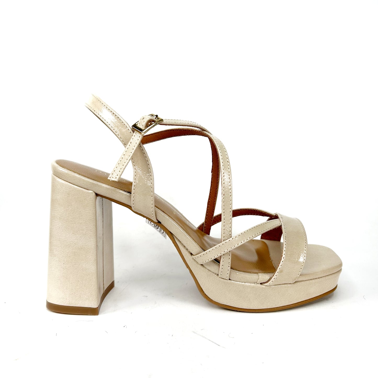 SANDALIA MUJER PLATAFORMA BEIGE 1108O