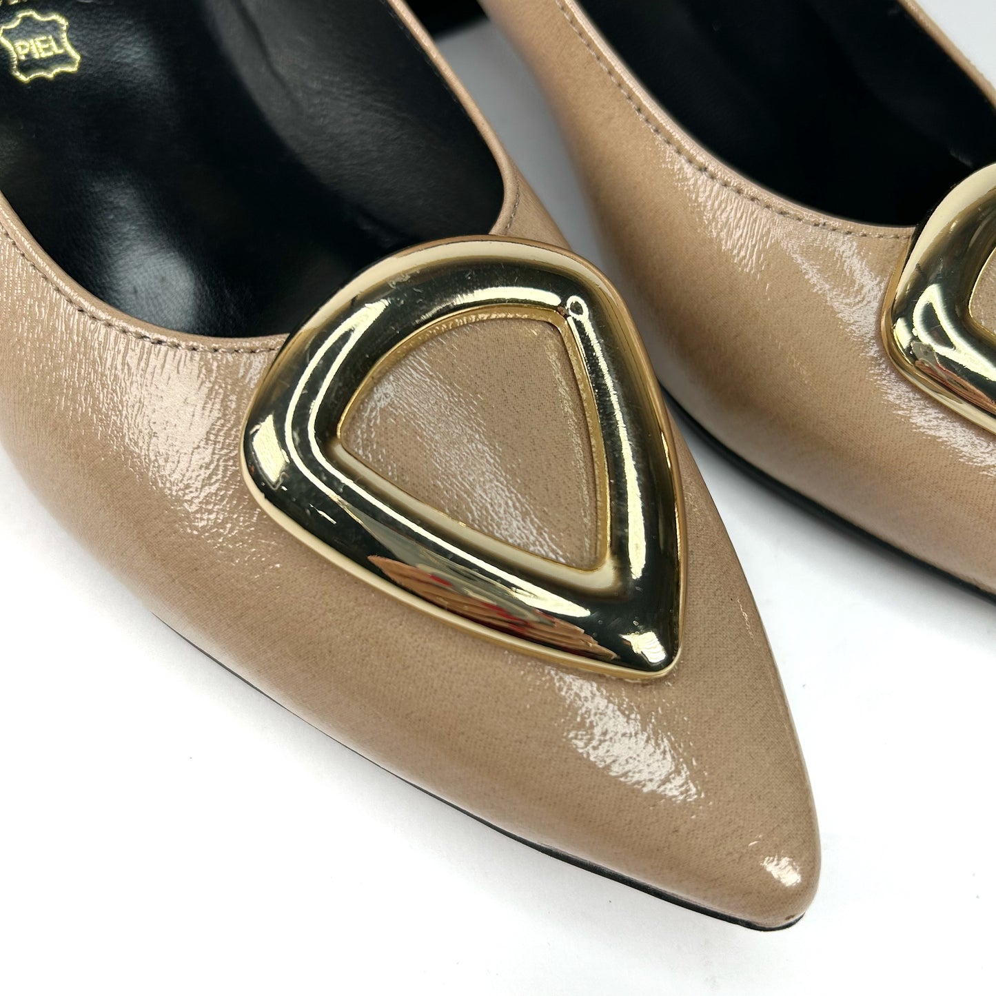 SALÓN MUJER BEIGE ADORNO 2695V